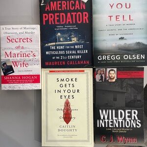 Collection of Five True Crime Books